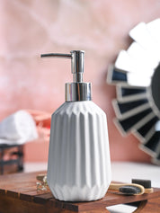 Ribbed Pattern Soap Dispenser - MARKET99