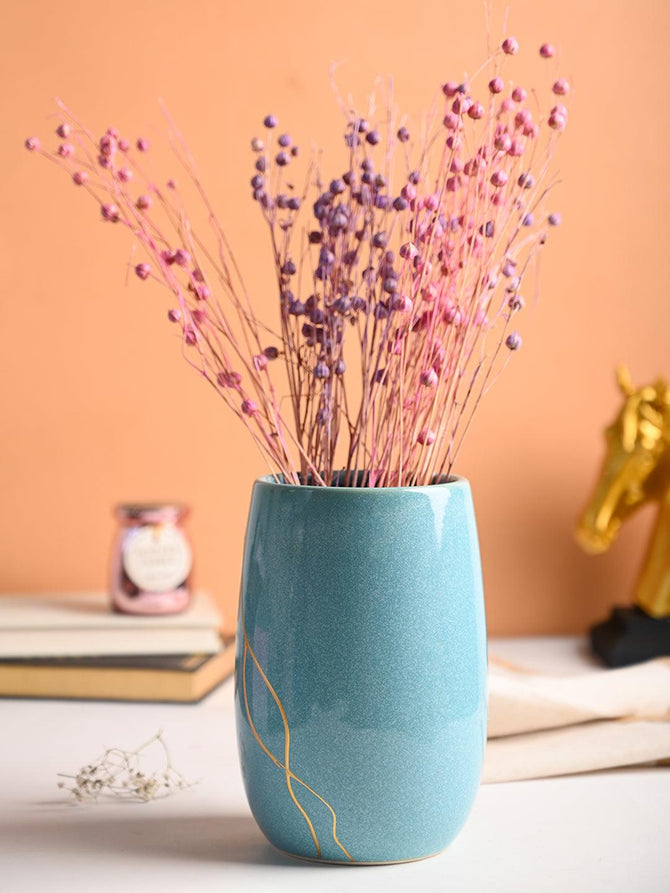 Vase Shapes and Styles: The Ultimate Guide to Floral Arrangement