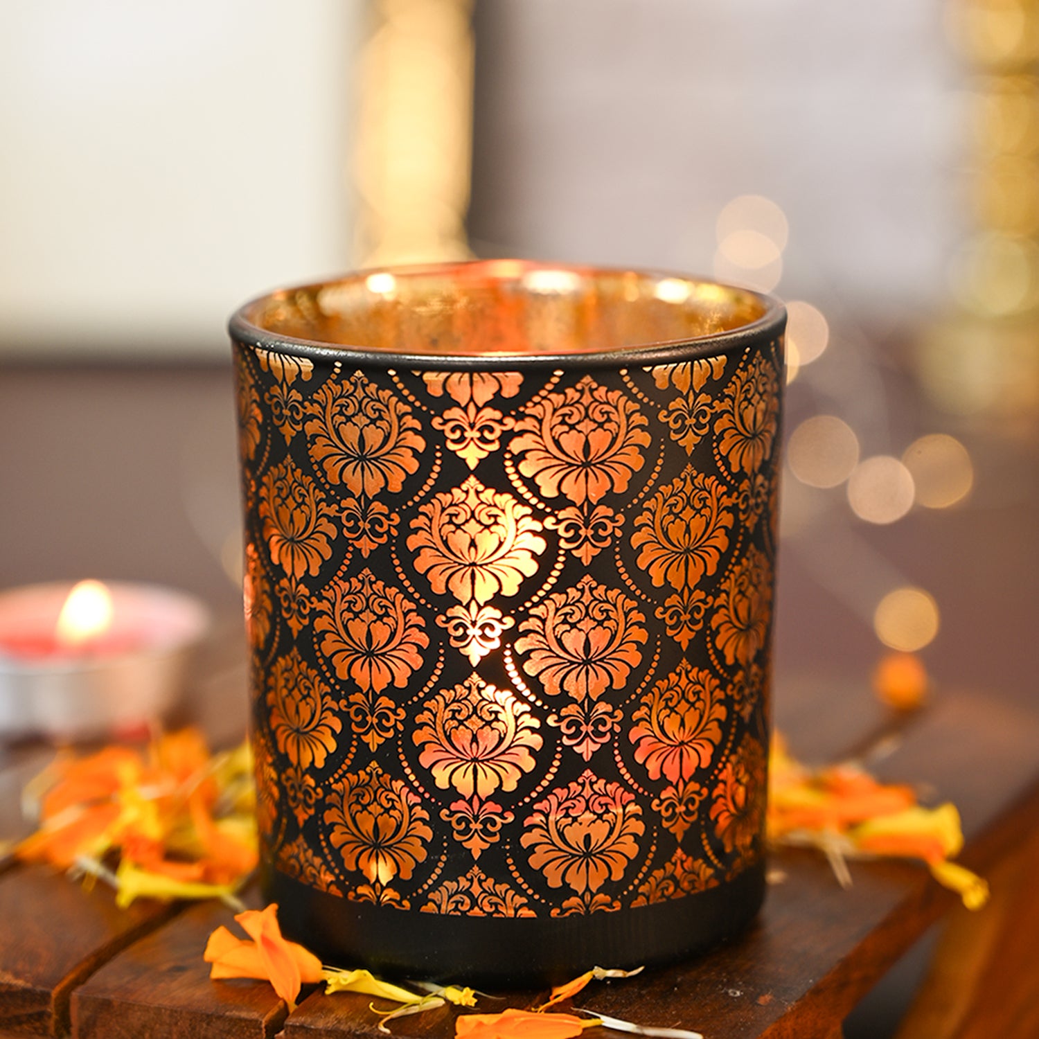 Black + Golden T-Lite Holders