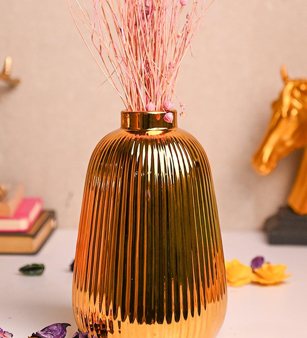 Stylish Golden Ceramic Vase - MARKET99
