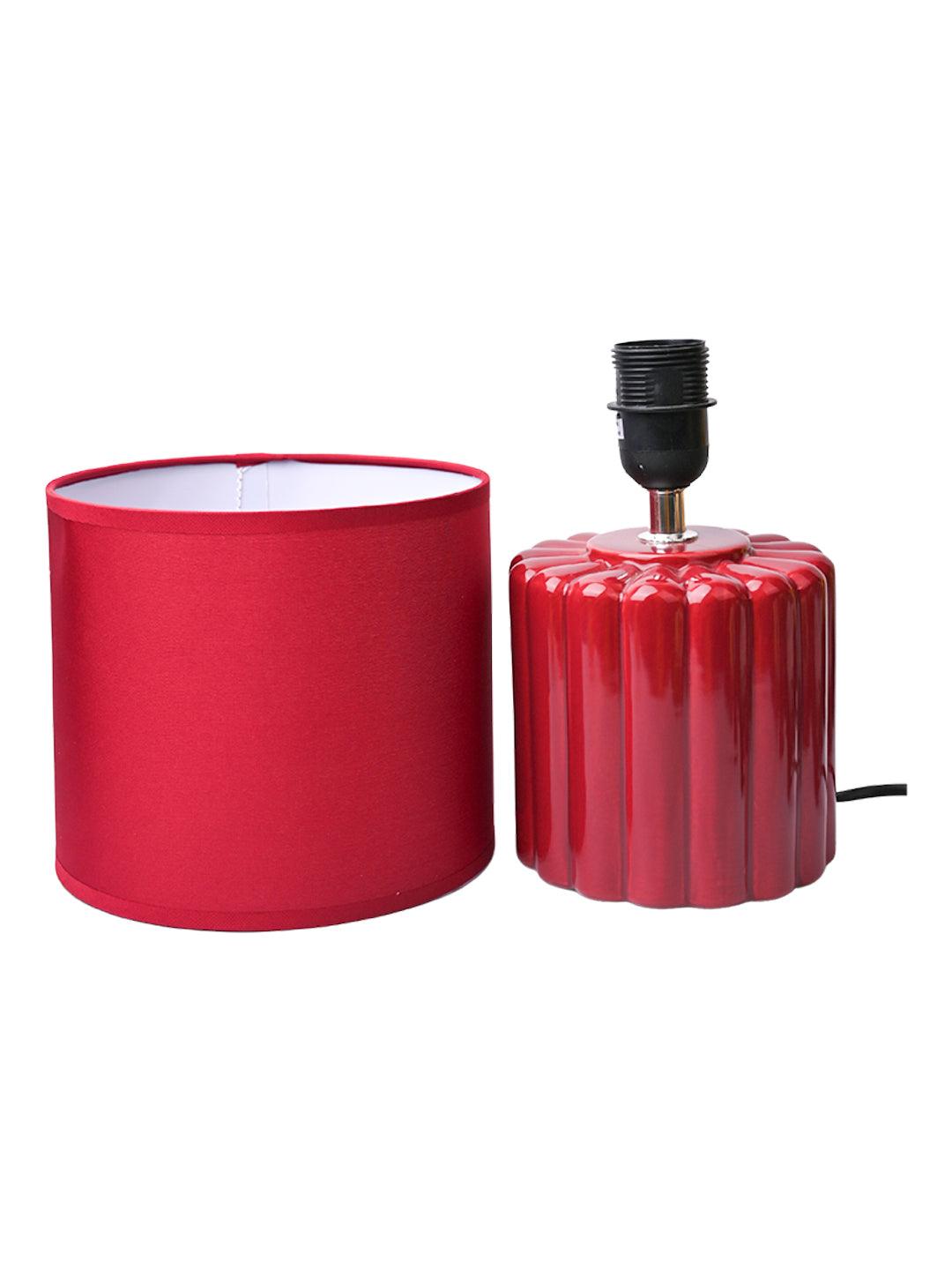 Stylish Red Table Lamp - MARKET99