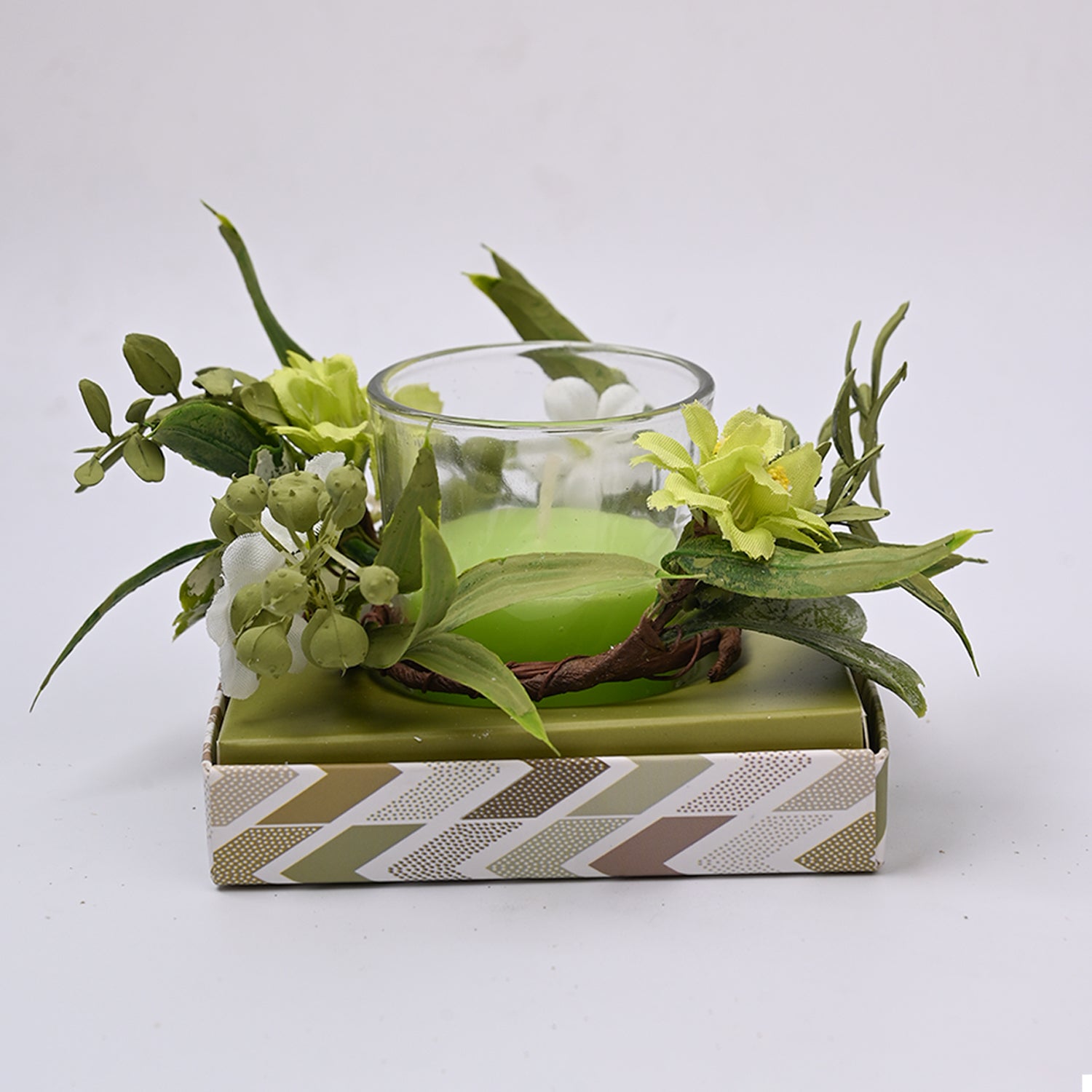 Lily Scented Candle
