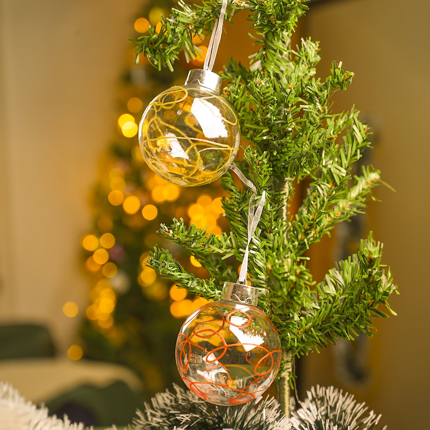 Christmas Hanging Balls Set Of 2 Pcs (Transparent, Assorted) - MARKET99