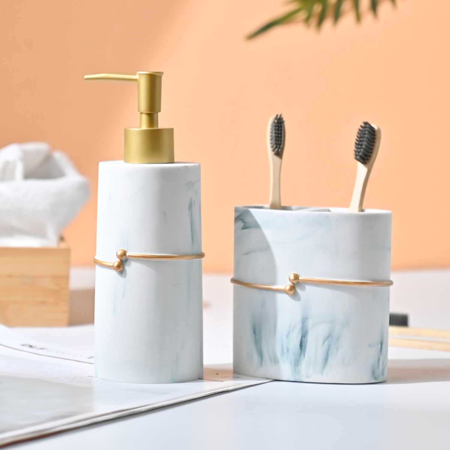 VON CASA White & Green Bathroom - Set Of 2