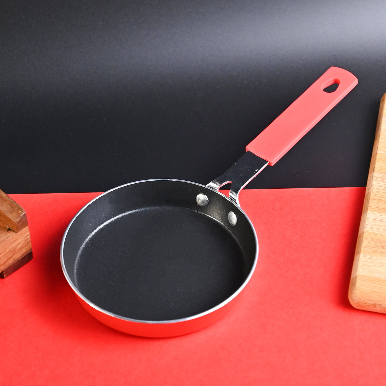 Market99 Black & Red Frying Pan