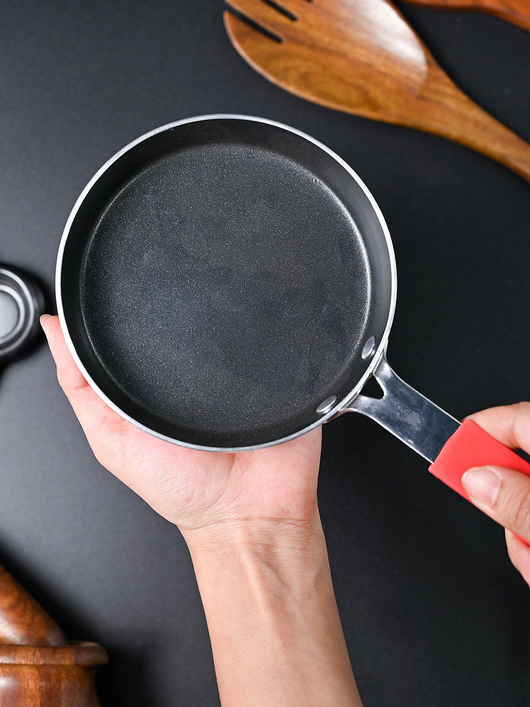 Market99 Black & Red Frying Pan - MARKET99