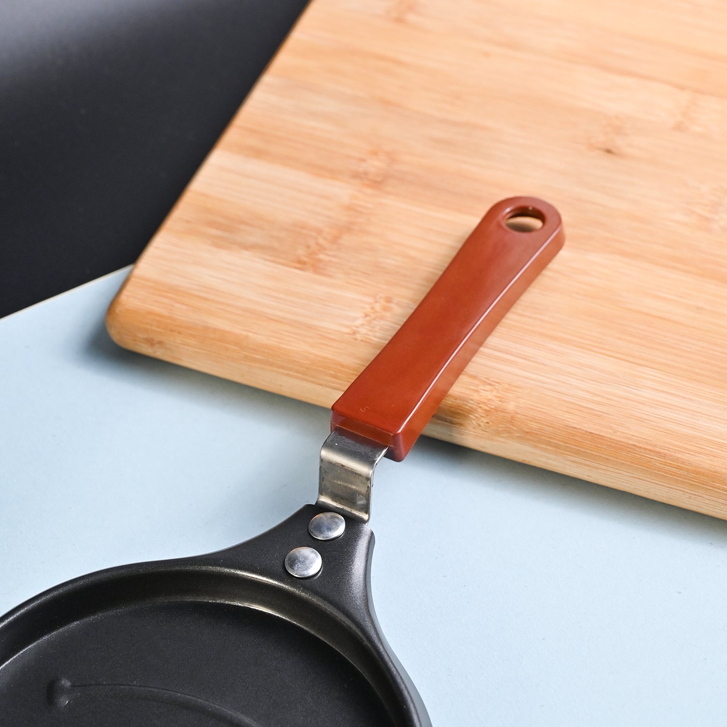 Market99 Black & Red Frying Pan