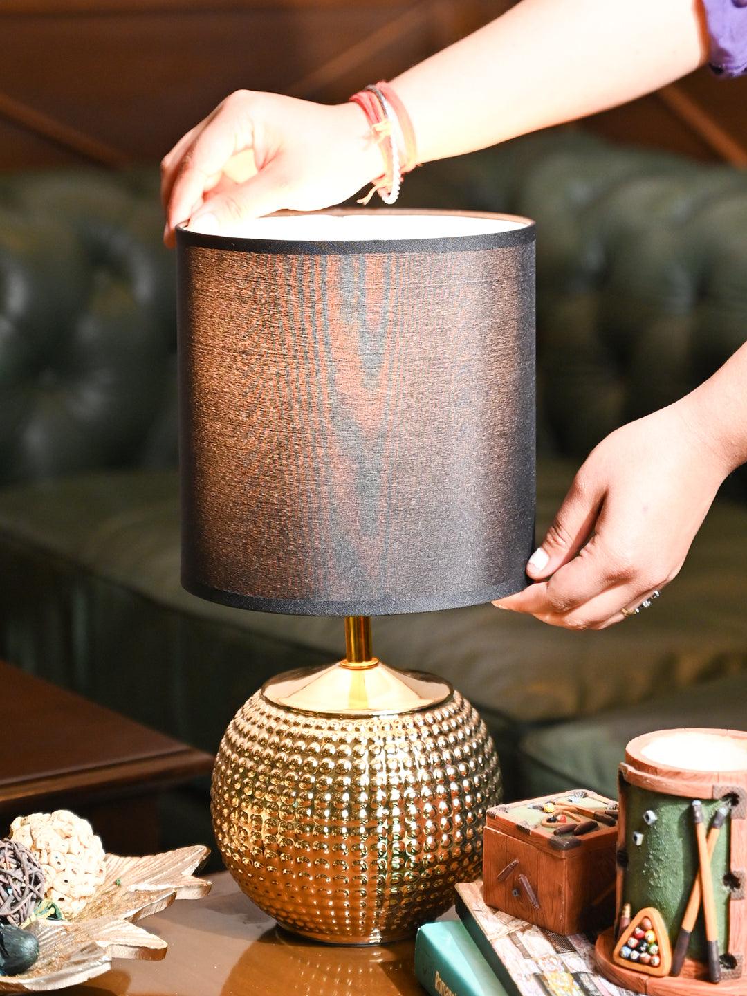 VON CASA Black& Golden Table Lamp - MARKET99