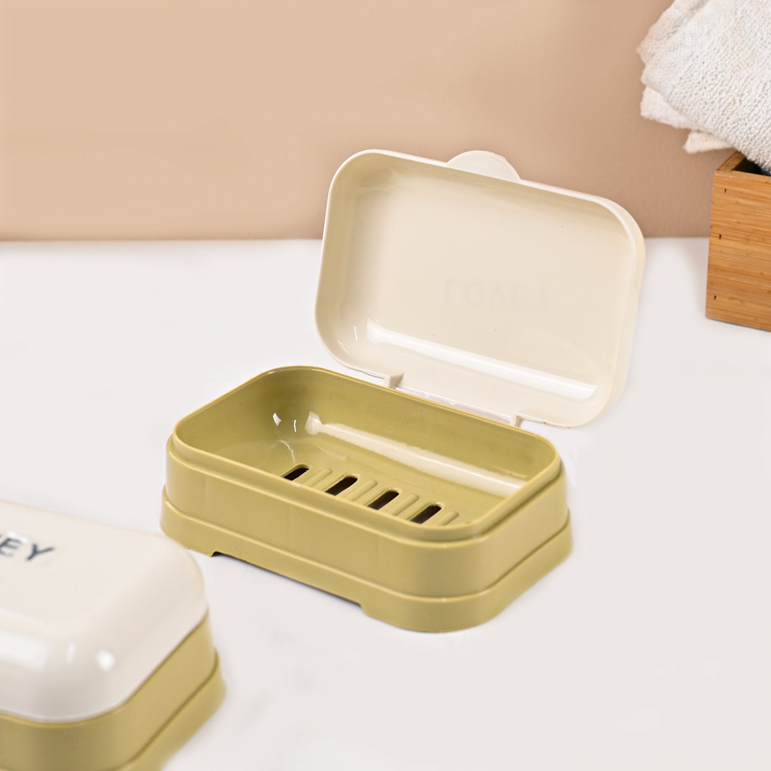 Market99 Plastic White & Yellow Soap Dish - Set Of 2