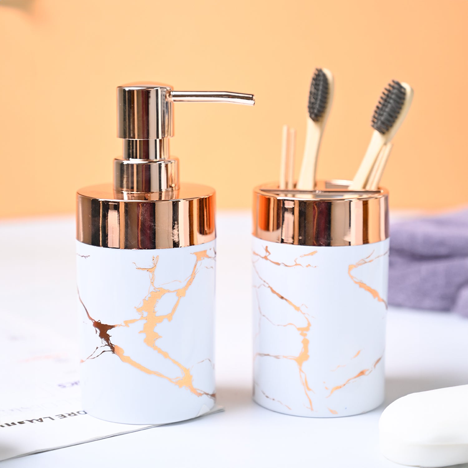 VON CASA Marble Bathroom Set - White