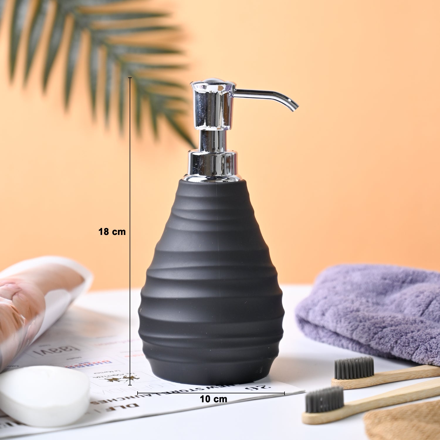 VON CASA Black Soap Dispenser