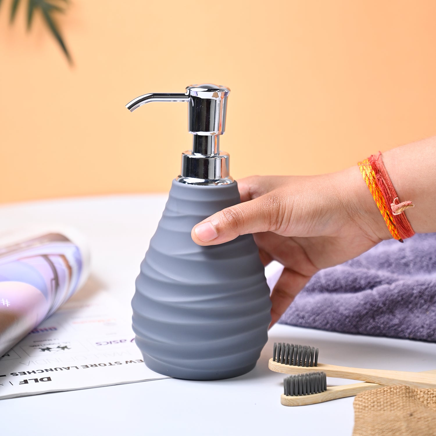 VON CASA Grey Soap Dispenser