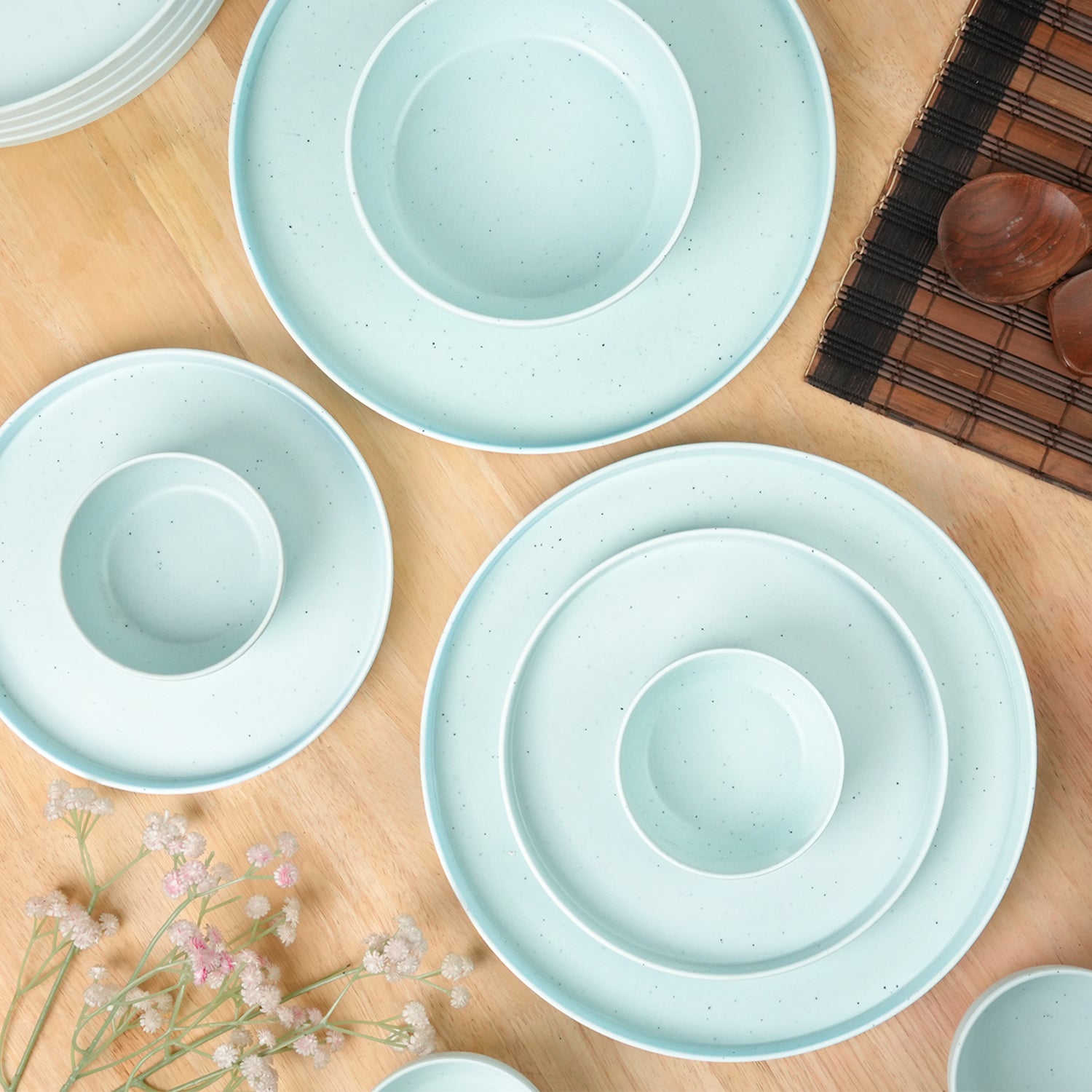 Market99 Minto Blue Sparkle Dinner Set