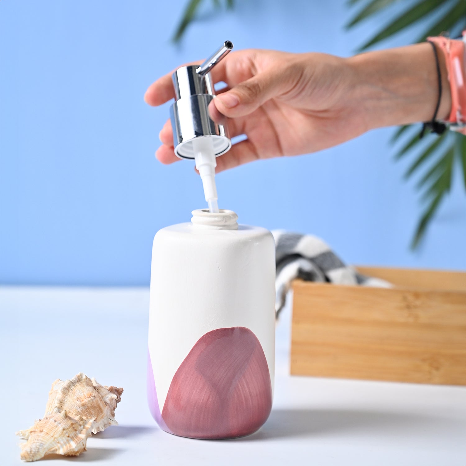 VON CASA 'Off White & Asymmetric' Soap Dispenser - 360mL