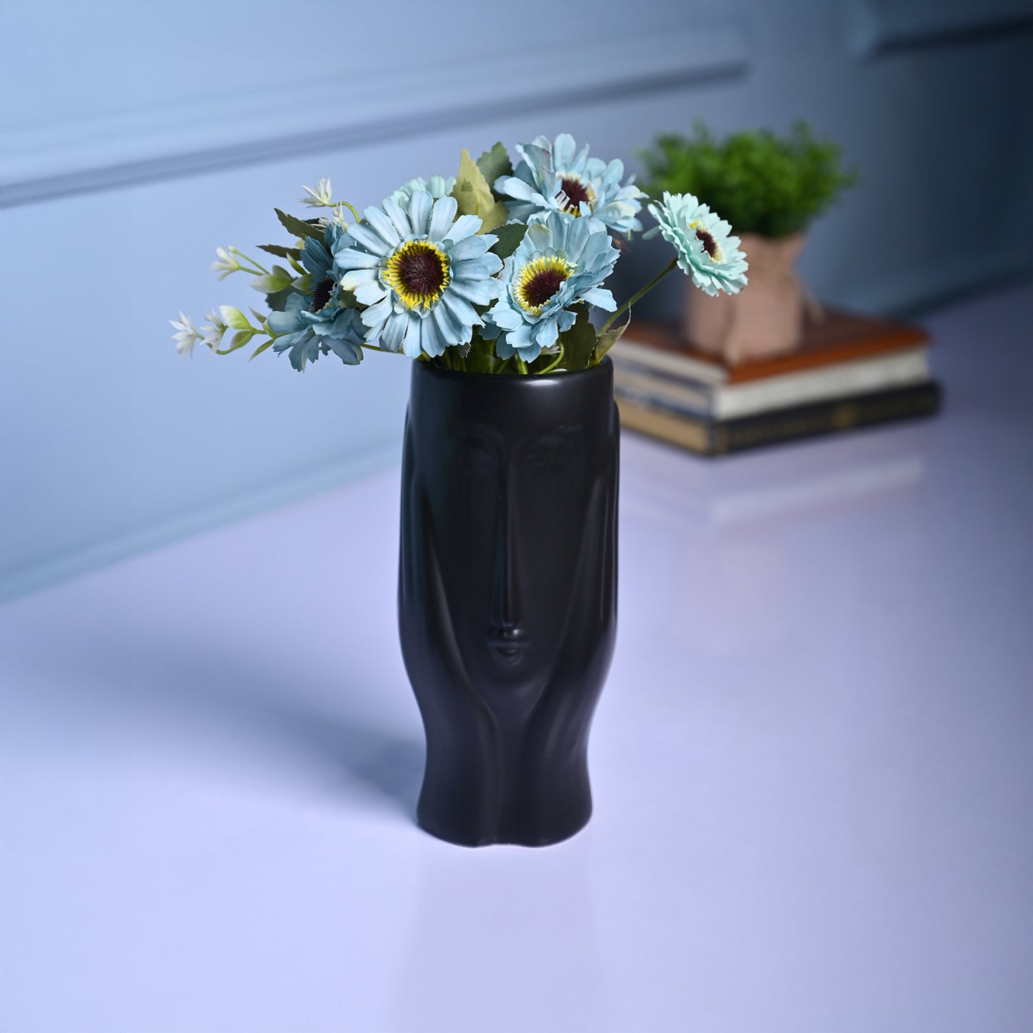 Black Glossy Ceramic Vase - Modern Artistry