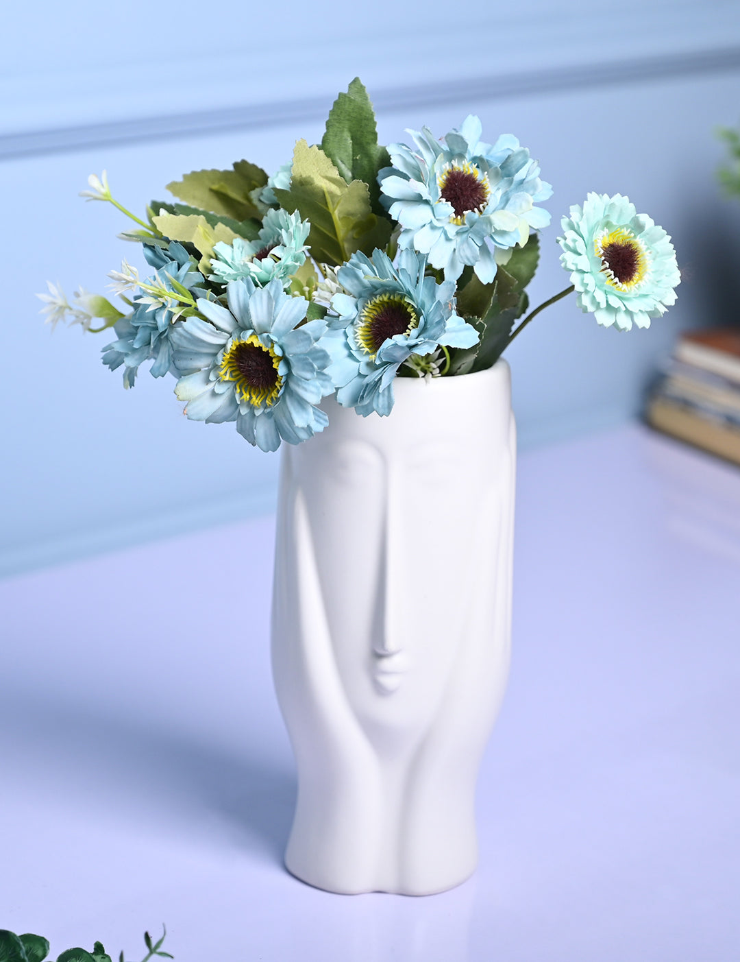 White Glossy Ceramic Vase - Stylish Simplicity - MARKET99