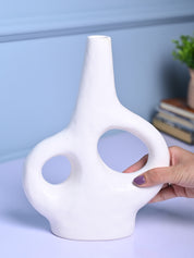 Chic White Ceramic Vase - MARKET99