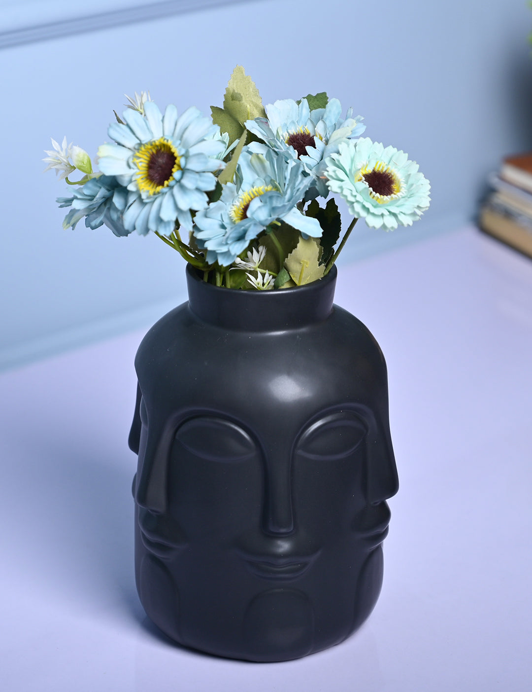 Sophisticated Black Ceramic Vase - MARKET99