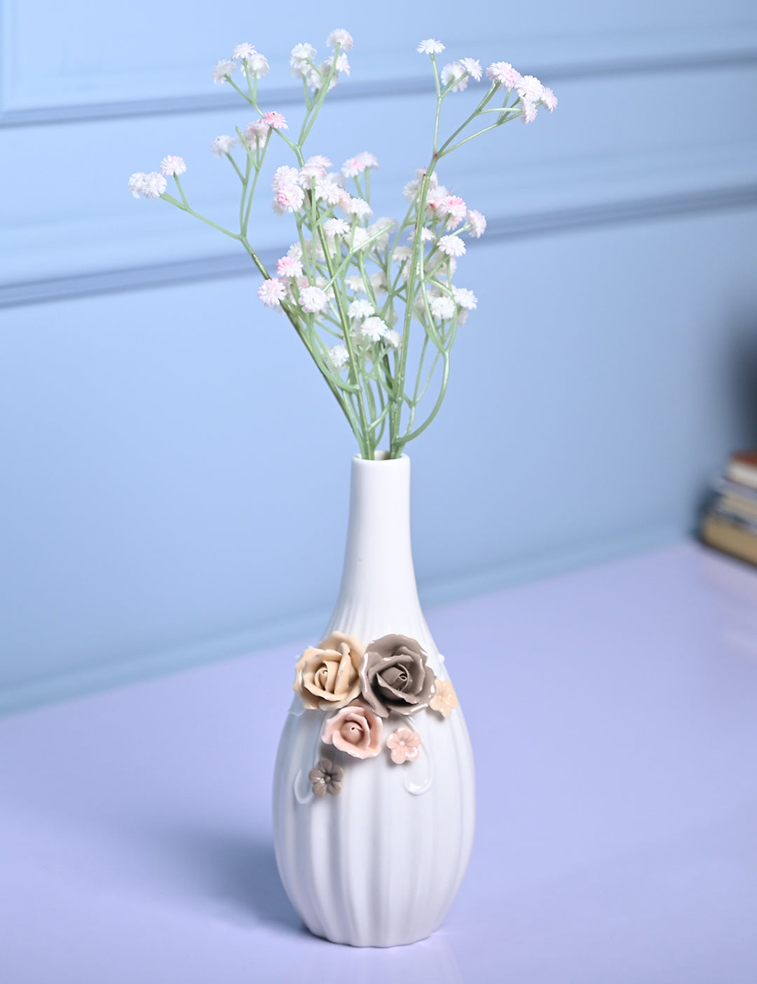 Timeless Beauty - White Cylindrical Vase - MARKET99