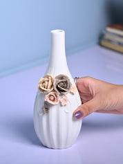 Timeless Beauty - White Cylindrical Vase - MARKET99