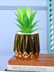 Chic & Glossy - Zigzag Design Faux Plant with Ceramic Pot - MARKET99