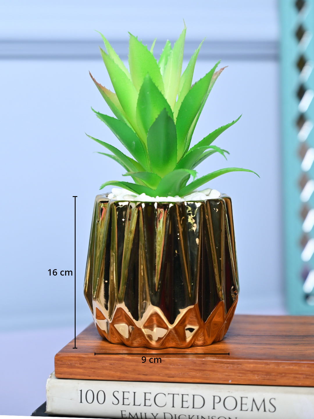 Chic & Glossy - Zigzag Design Faux Plant with Ceramic Pot - MARKET99