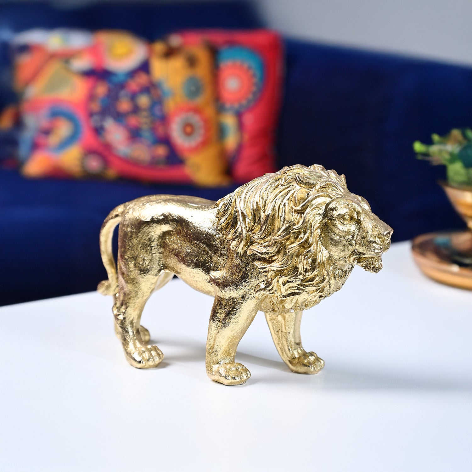 Golden Lion Decor Object - Regal Brilliance
