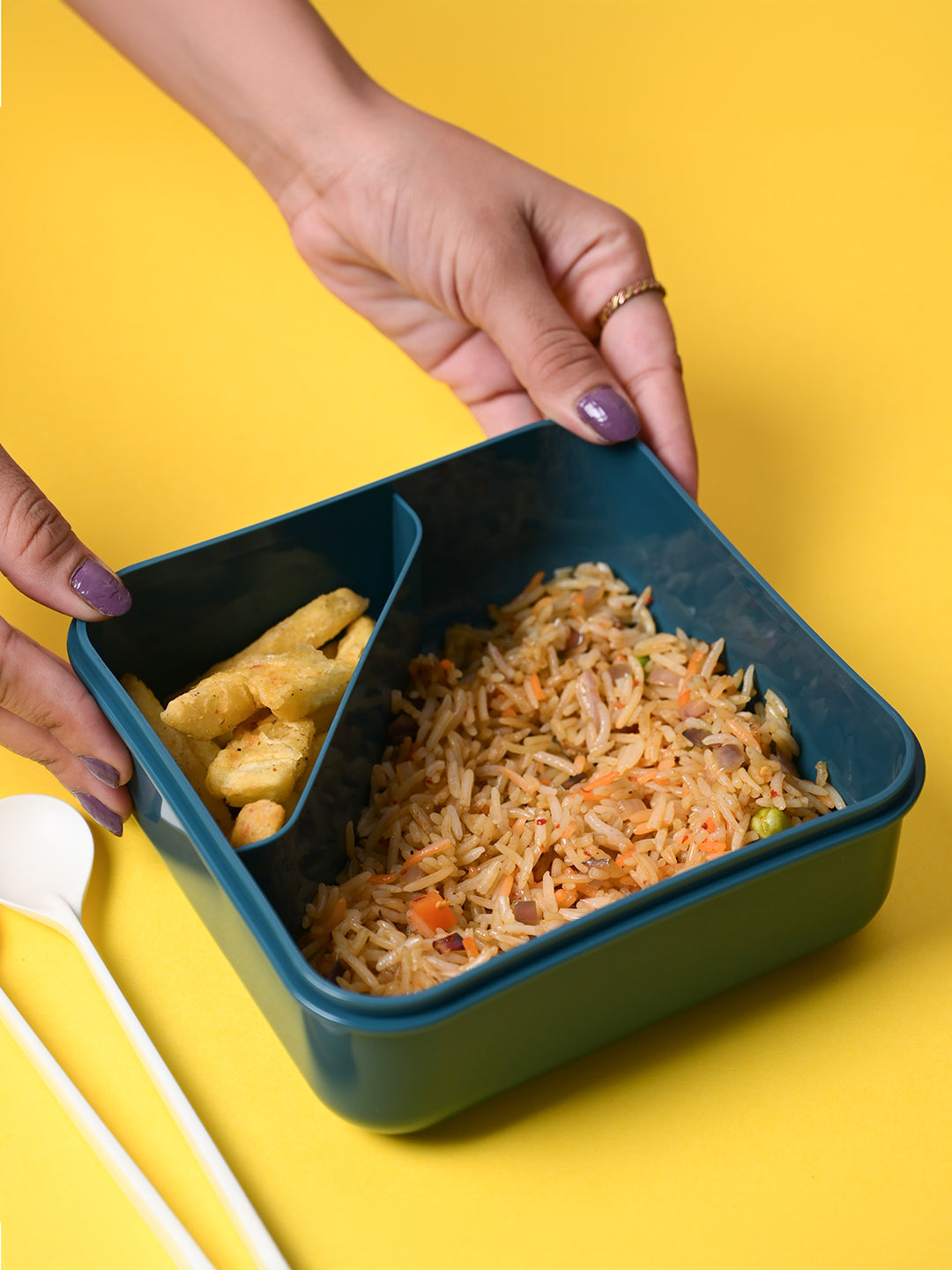 Vibrant Red Lunch Set: 1 Spoon, 1 Fork & 1 Box - MARKET99