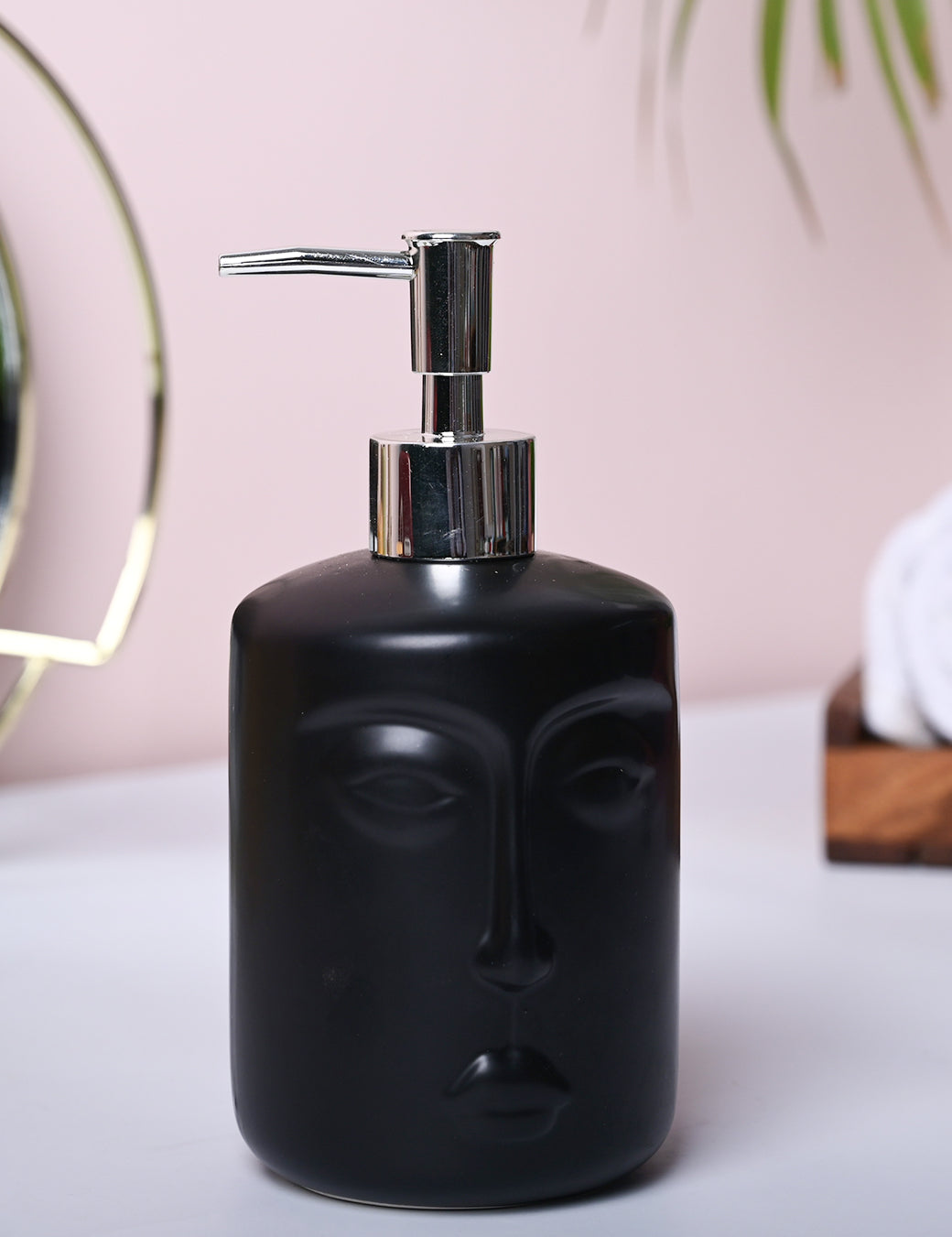 Black Matte Face Soap Dispenser - Cylindrical Shape - MARKET99