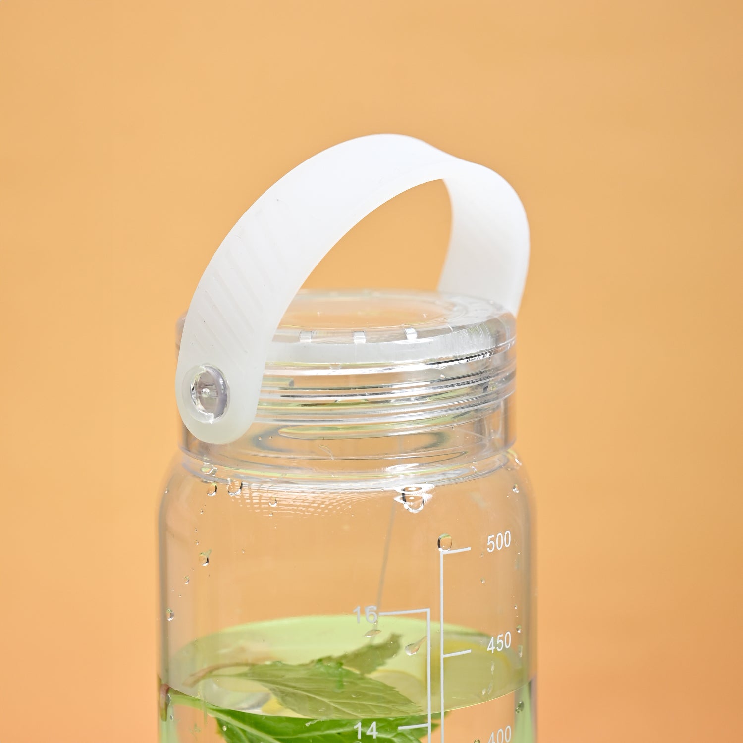 Donati Travel Bottle 530ML - White Plastic Glossy Finish