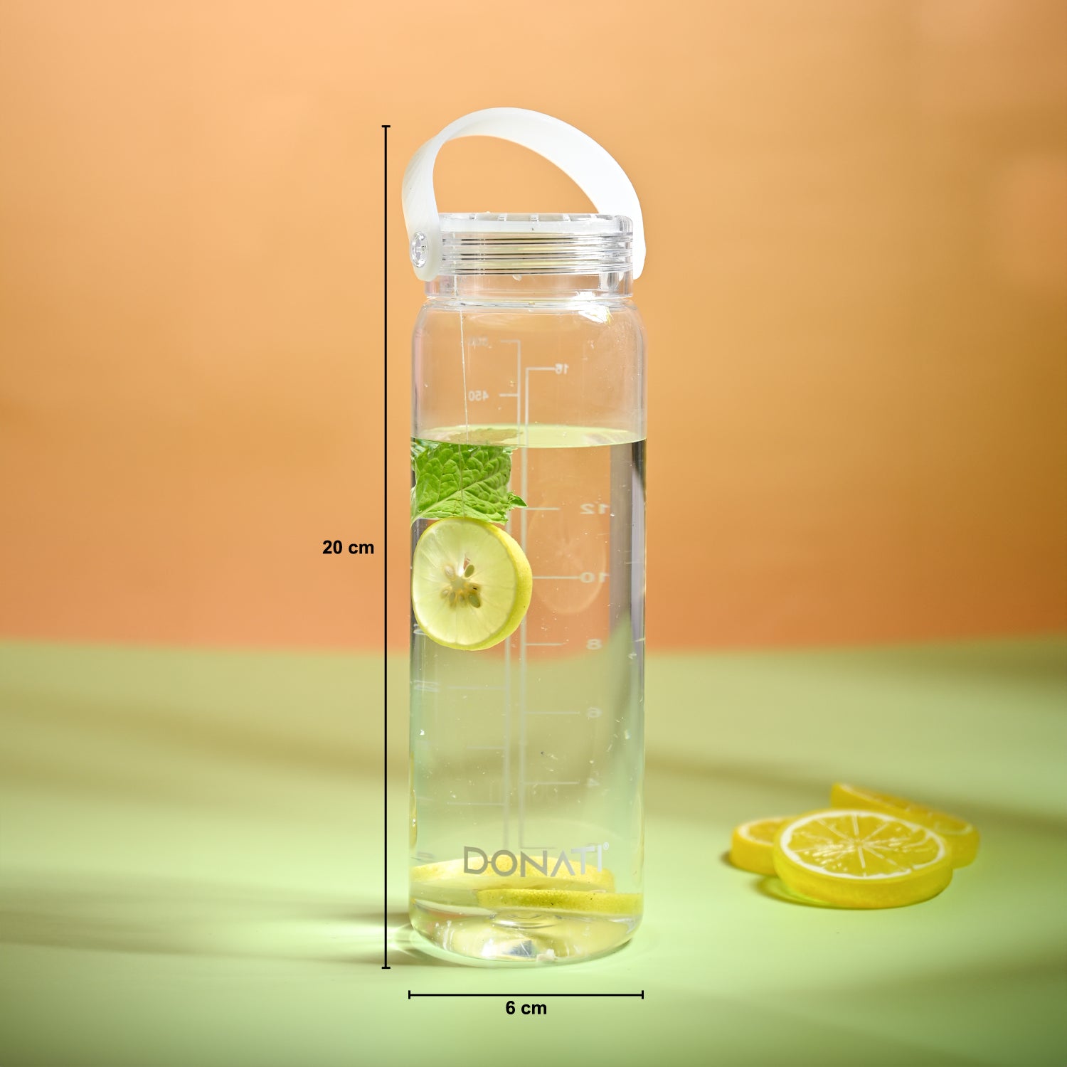 Donati Travel Bottle 530ML - White Plastic Glossy Finish