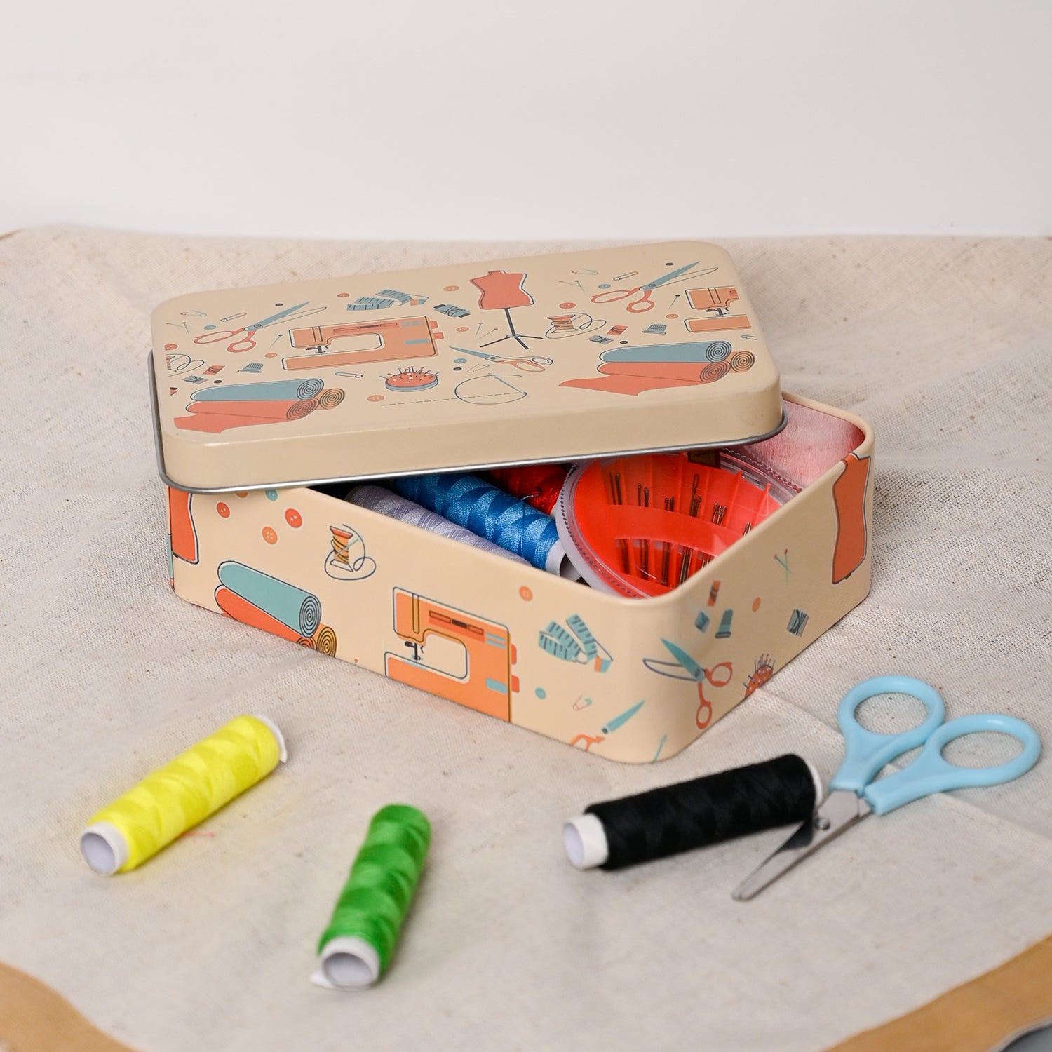 Market99 Sewing Set - Beige Tin Rectangular Glossy Finish