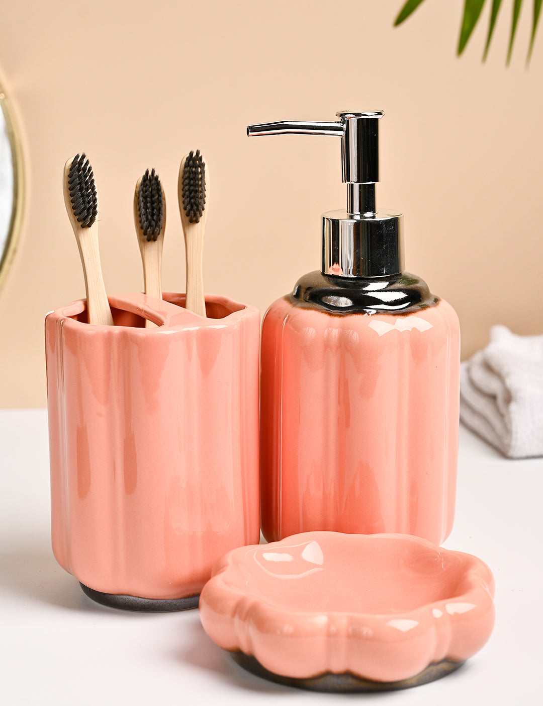 VON CASA 3Pcs Peach Printed Ceramic Bathroom Set - MARKET99