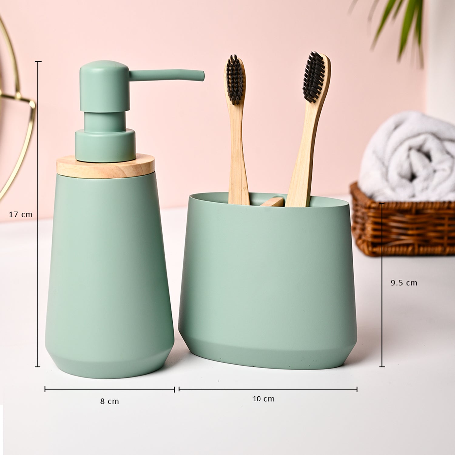 VON CASA 2Pcs Green Polyresin Bathroom Set