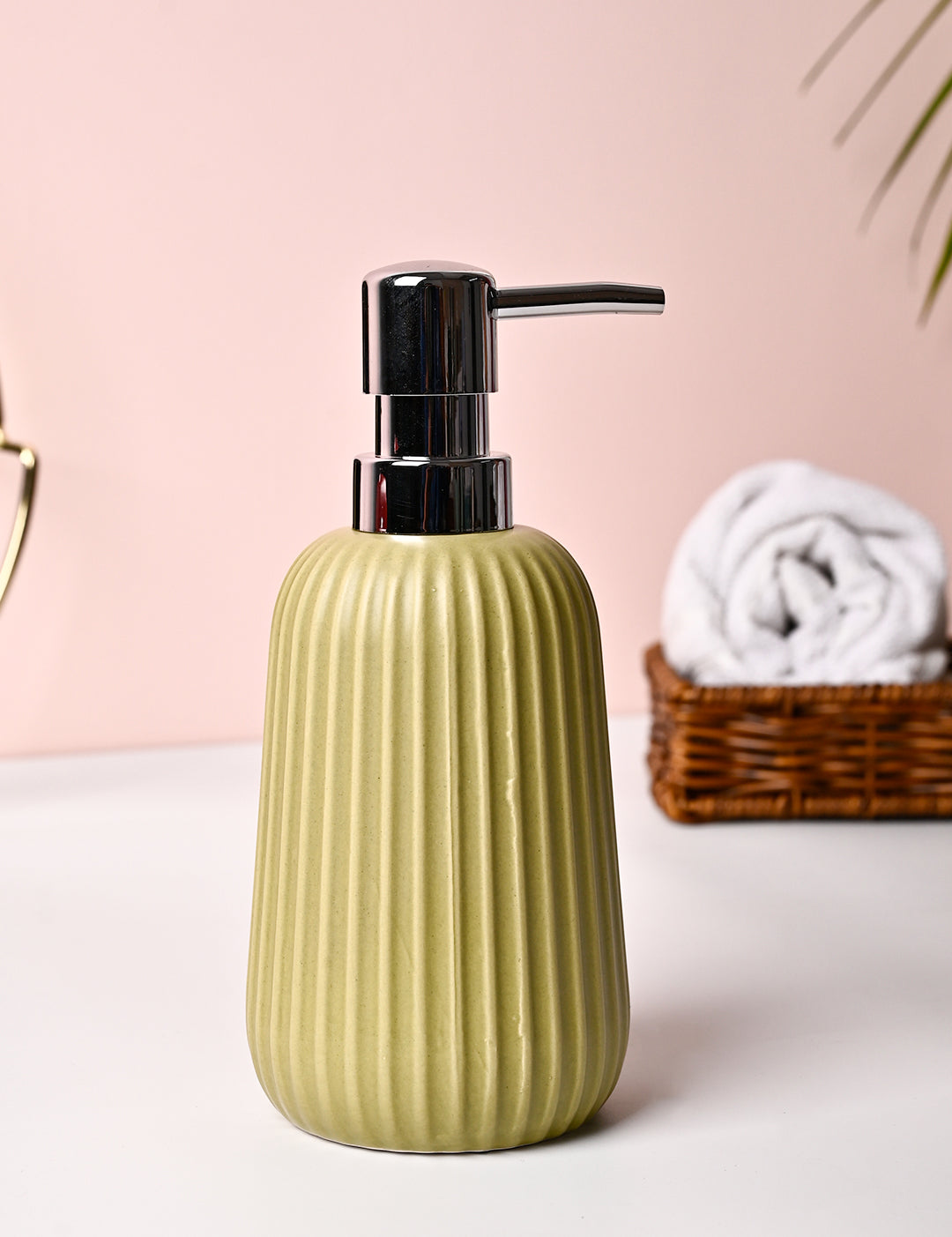 VON CASA Mint Green Polyresin Soap Dispenser - 270ml - MARKET99