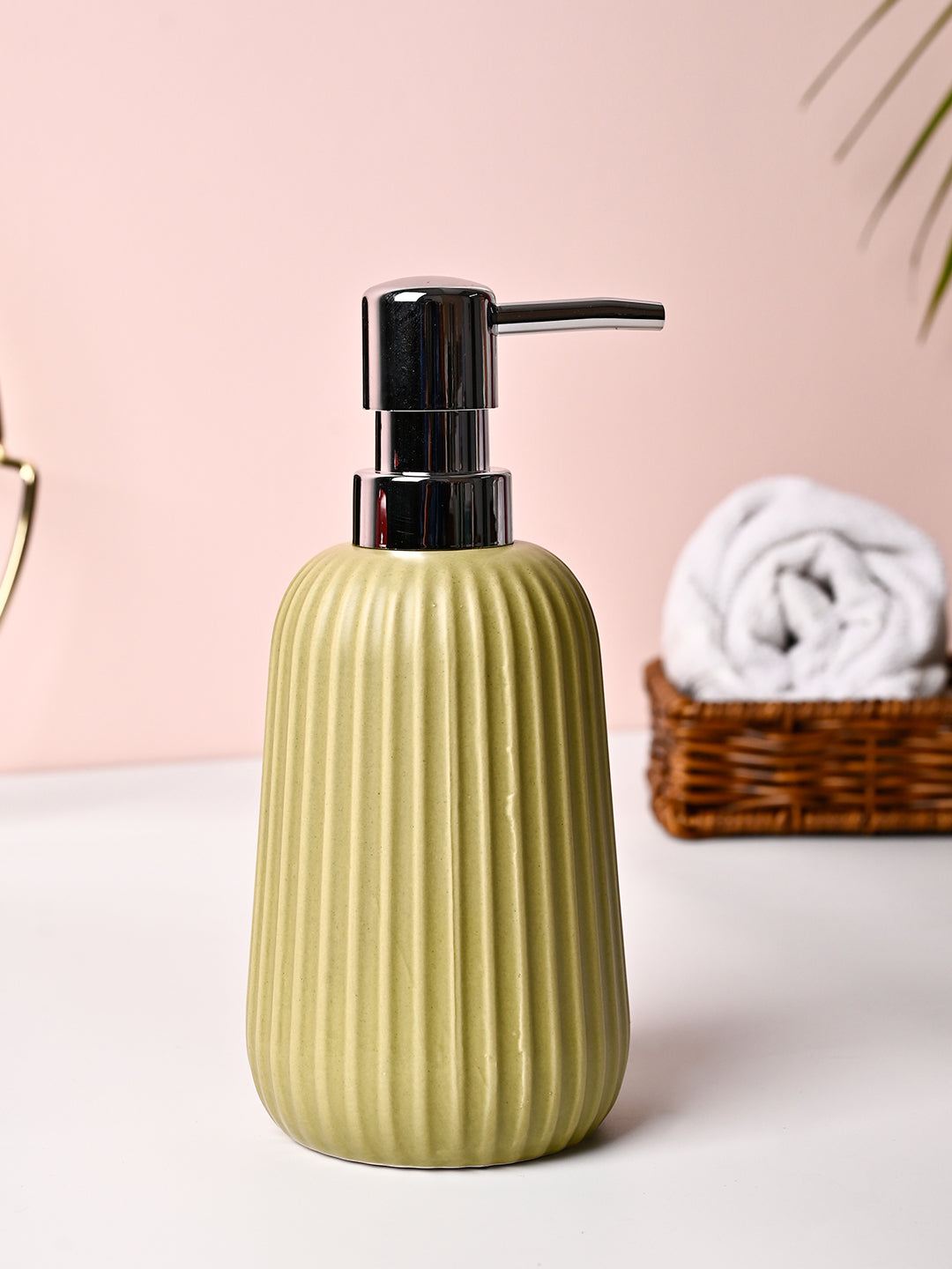 VON CASA Mint Green Polyresin Soap Dispenser - 270ml - MARKET99