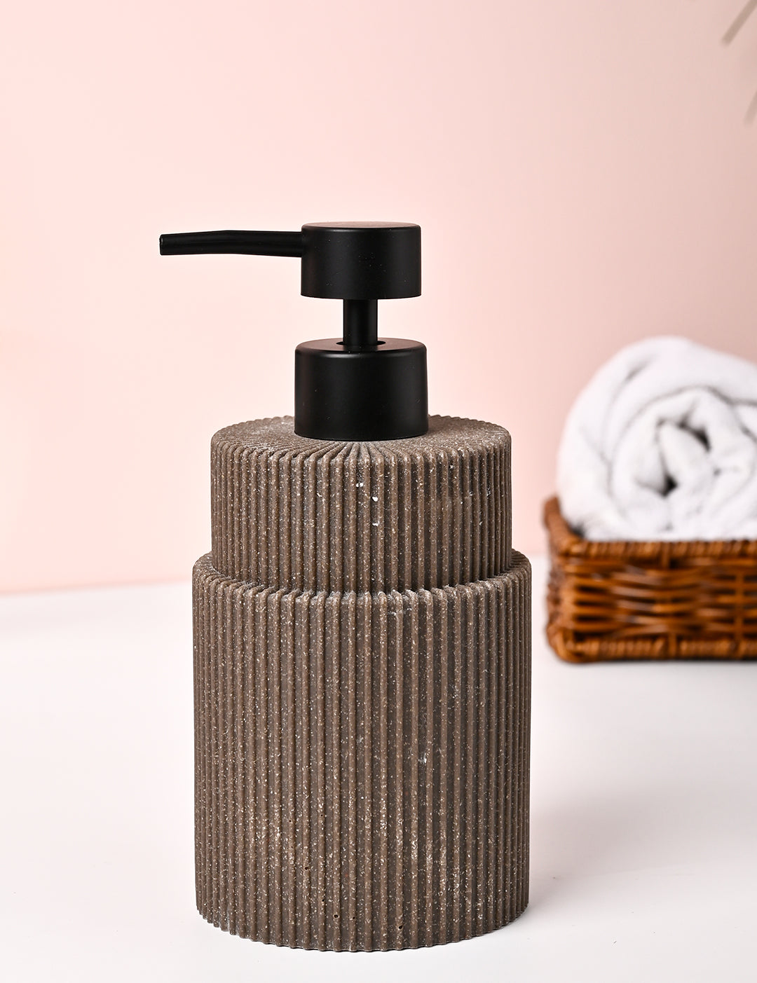 VON CASA Brown Polyresin Soap Dispenser - 410ml - MARKET99