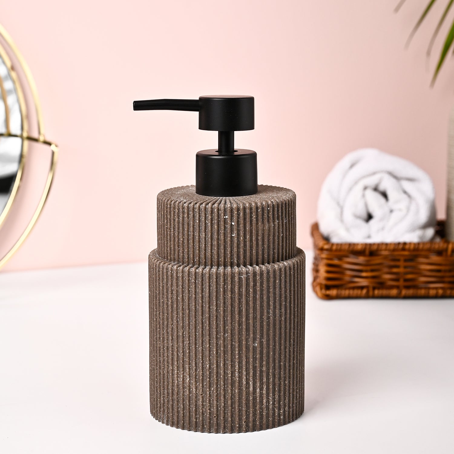 VON CASA Brown Polyresin Soap Dispenser - 410ml