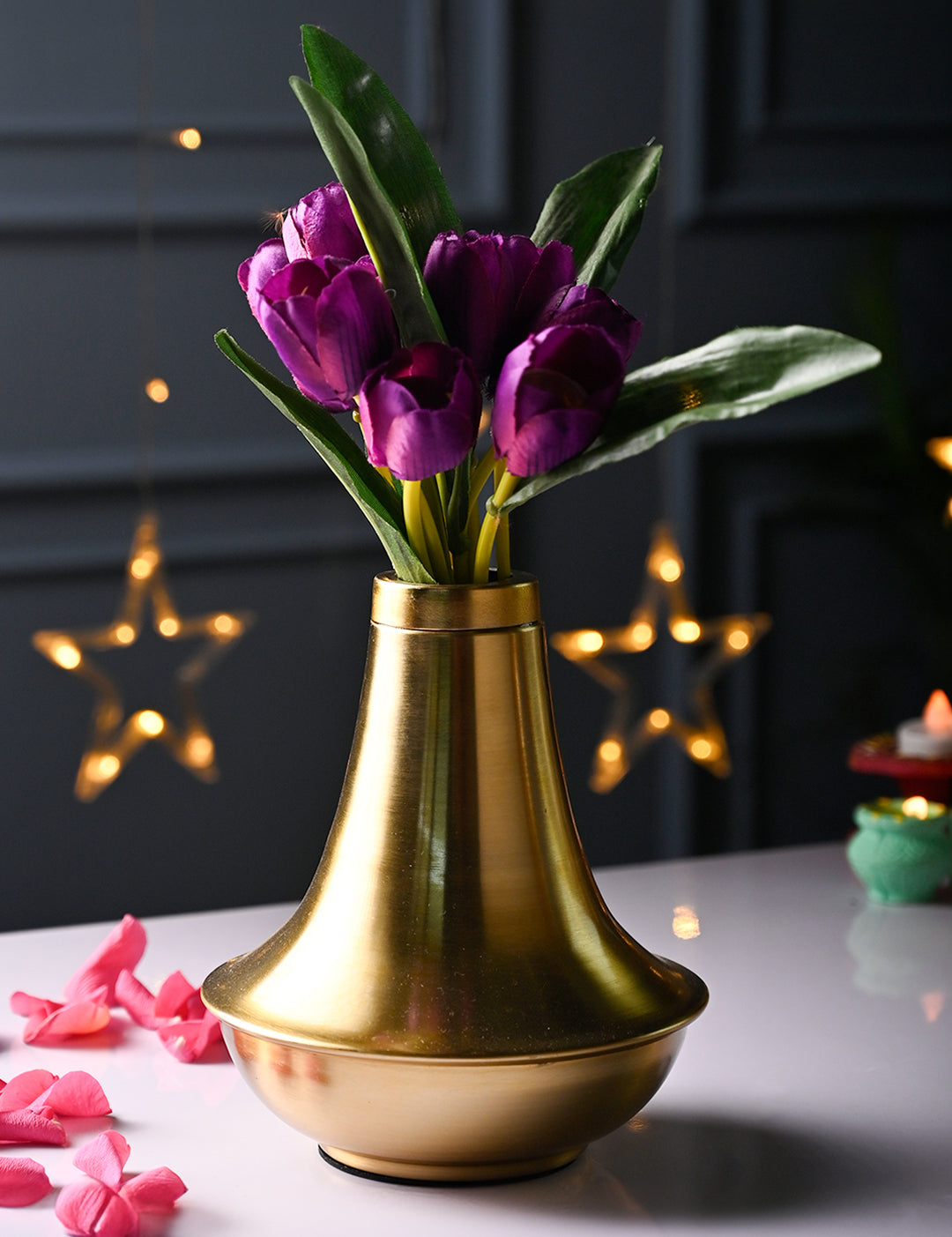 VON CASA Metal Flower Vase - Surahi Shaped - MARKET99