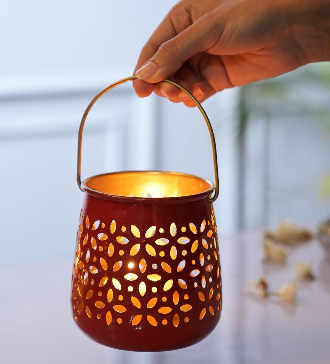 MARKET99 Red Hanging Tea Light Holder Set Of 2 - MARKET99