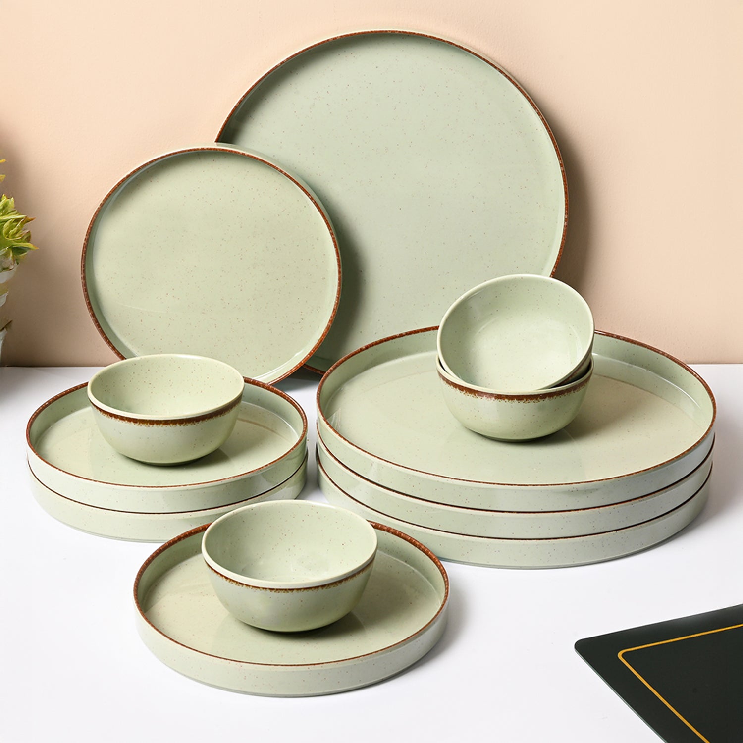 Market99  Rusty Green Plato Dinner Set - 20 Pcs