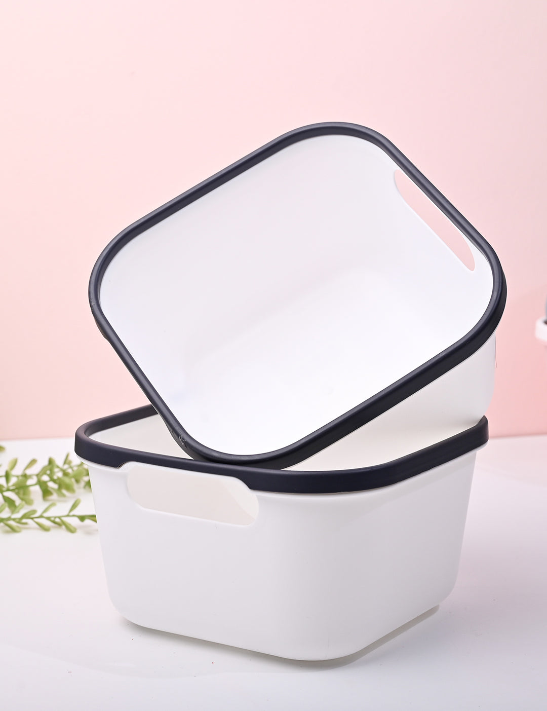 White Square Baskets (Set of 2) - MARKET99