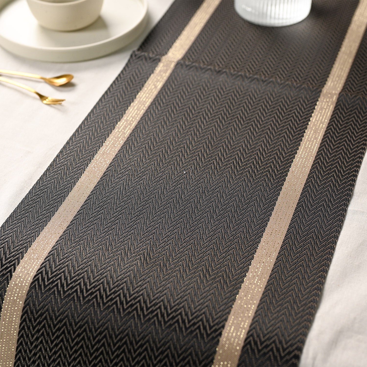 VON CASA Brown Table Runner