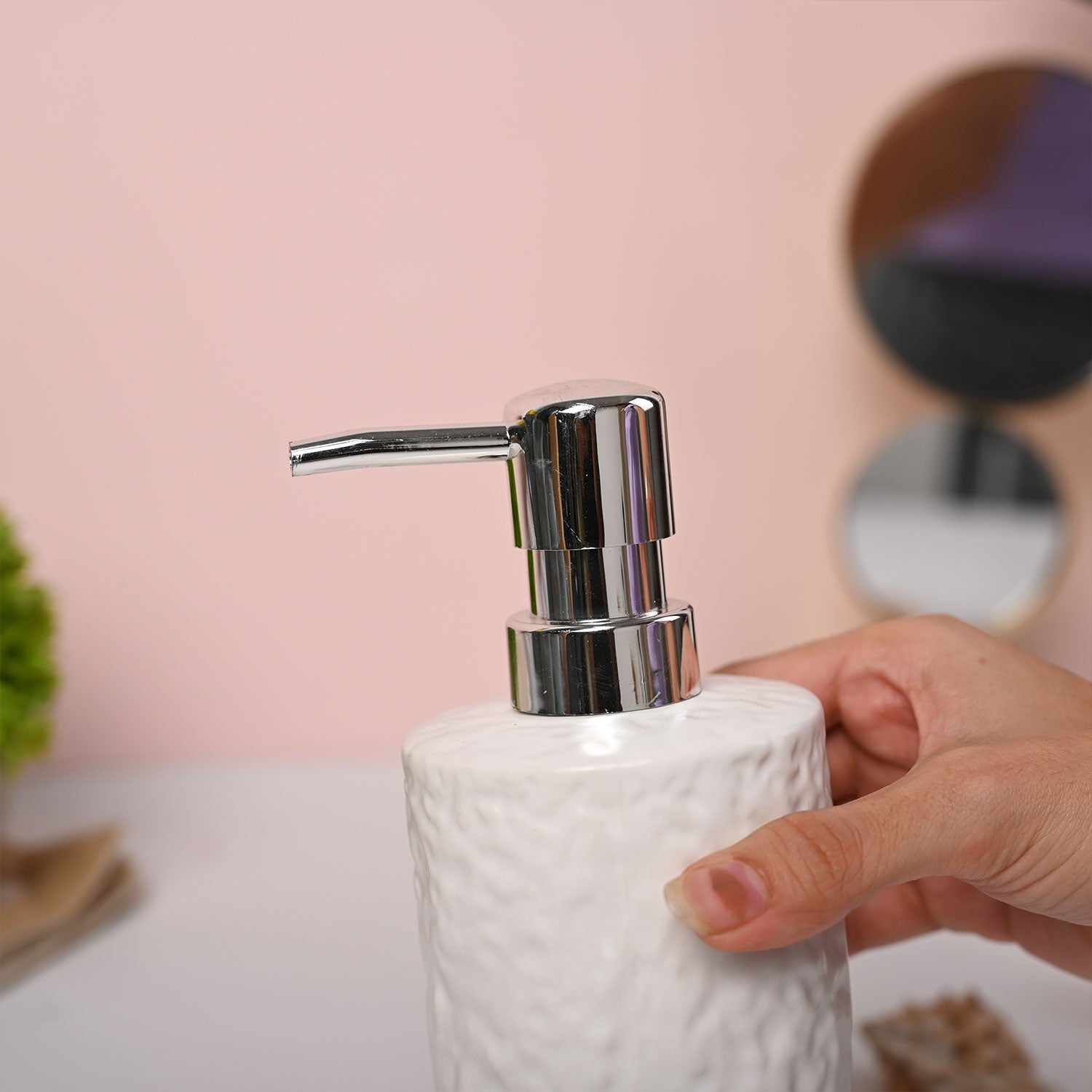 VON CASA White Soap Dispenser - 300ml