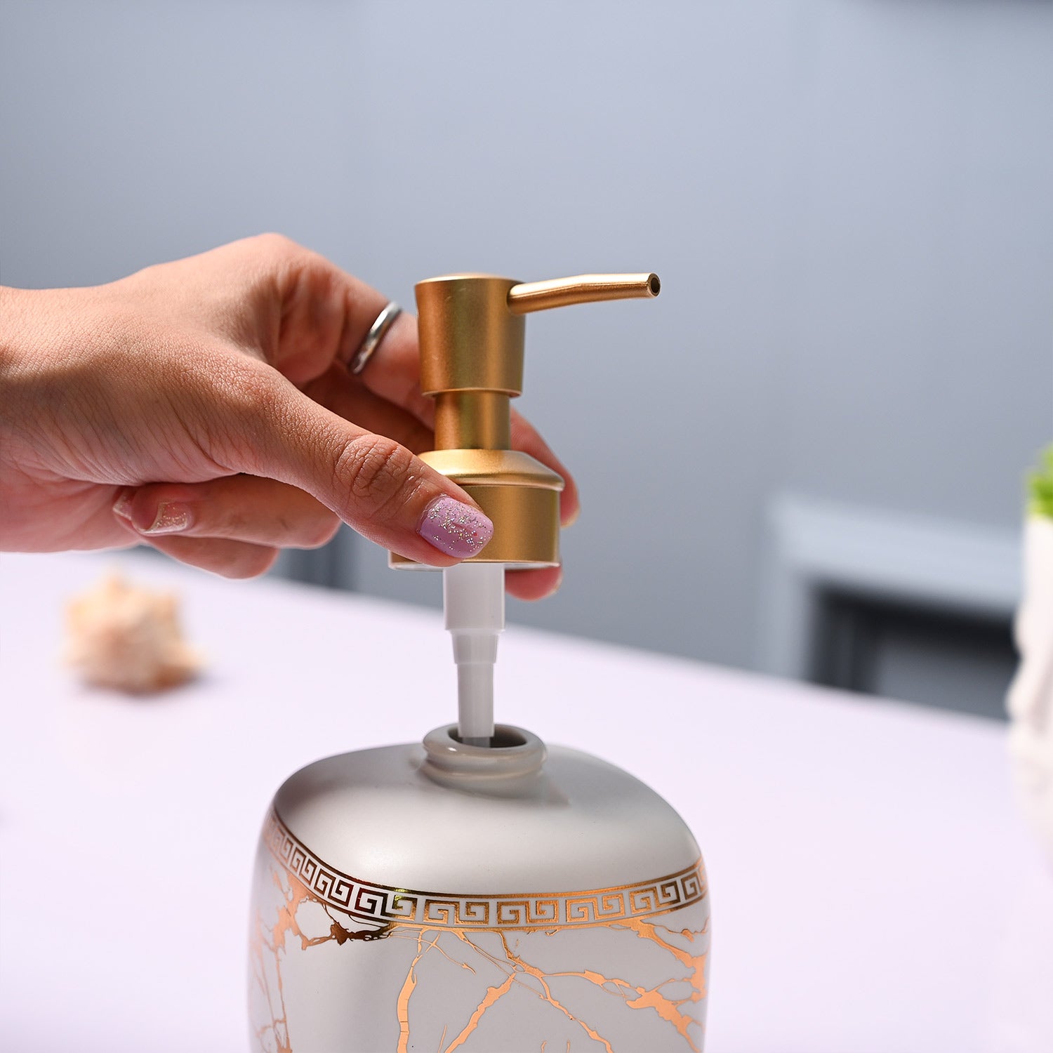 Ceramic Off White Cylindrical Soap Dispenser - Static Glossy Finish