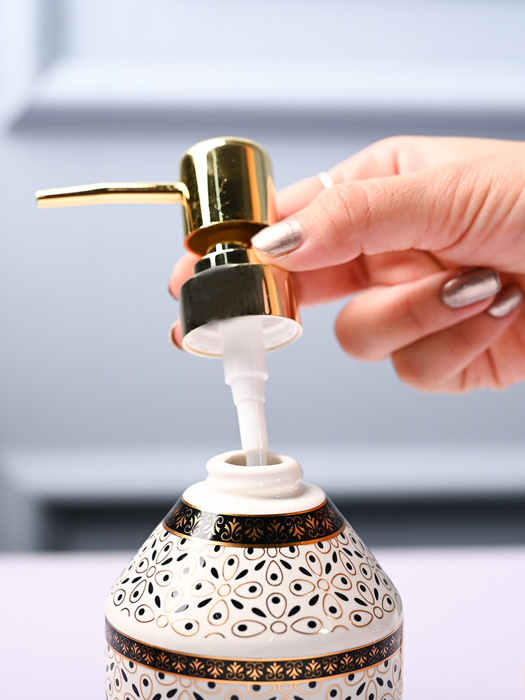 Ceramic Off White Soap Dispenser - Geometrical Glossy Finish