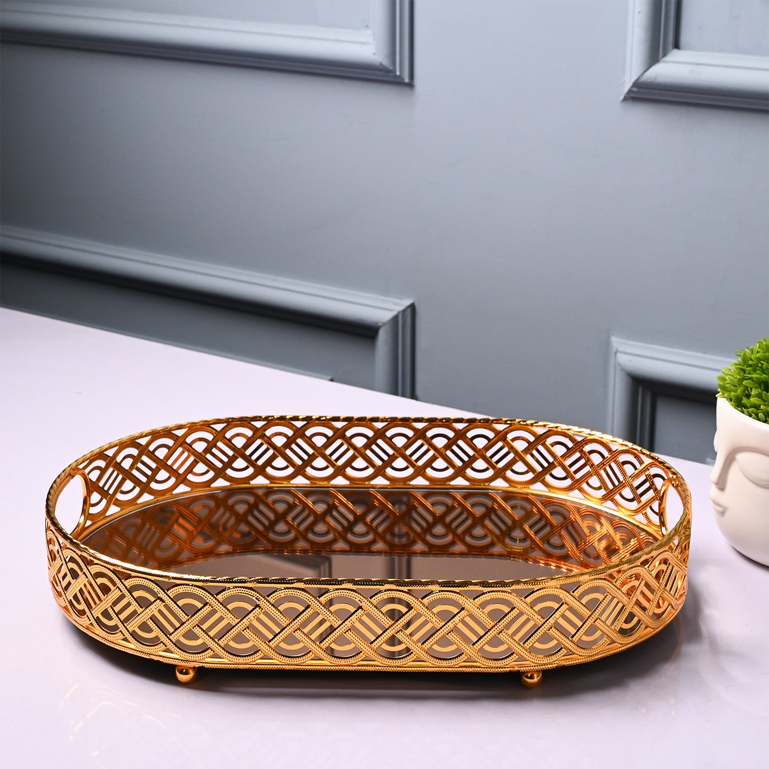 VON CASA Golden Medium Tray - Glossy Finish