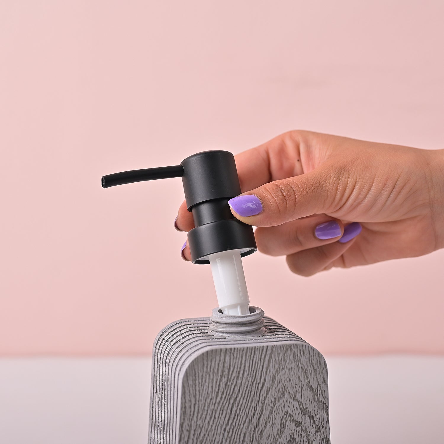 VON CASA Grey Polyresin Soap Dispenser – Modern Design