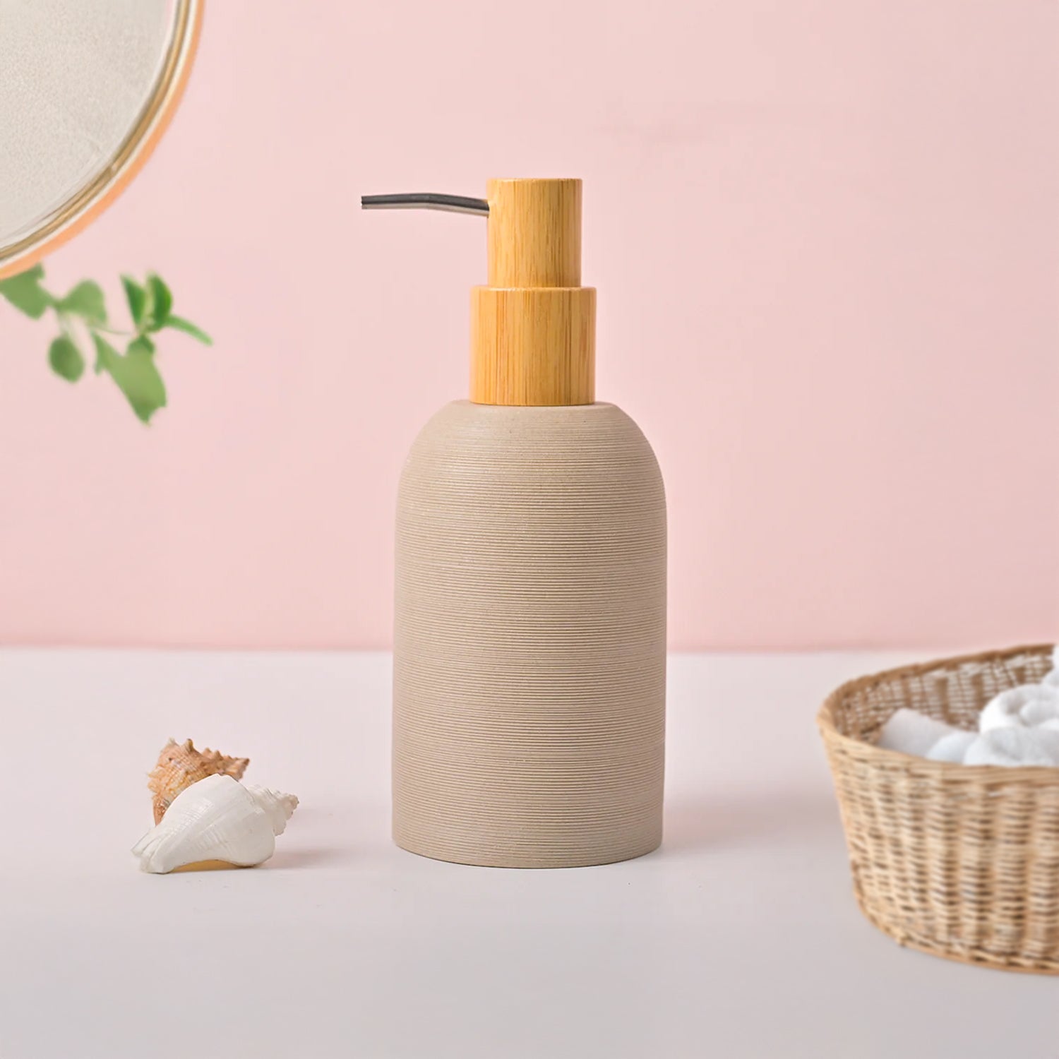 VON CASA Grey Polyresin Soap Dispenser – Elegant Finish