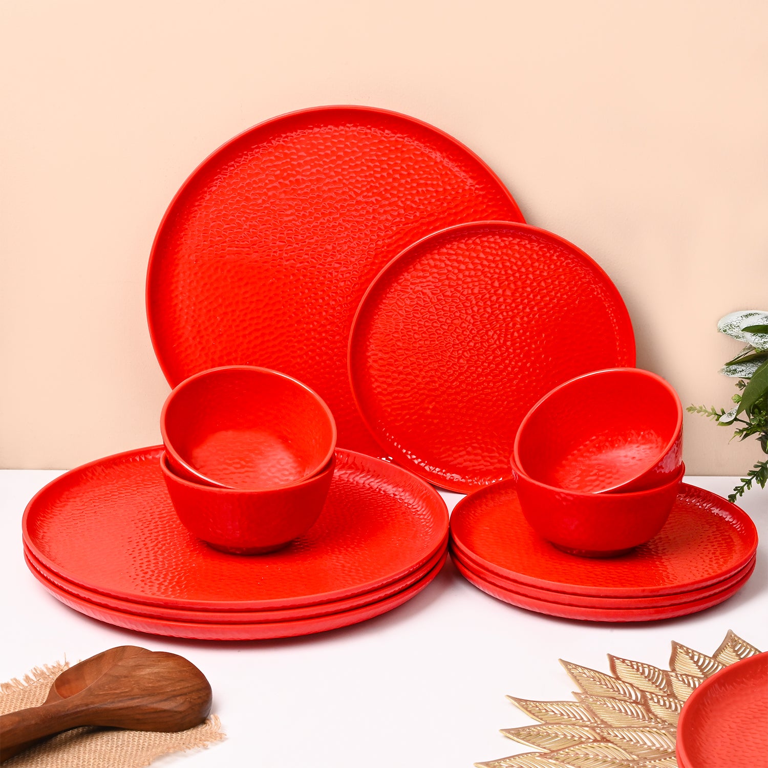 Red Hammered Melamine Dinner Set – 12 Pcs